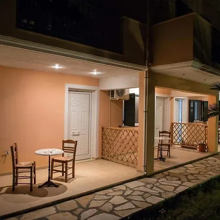 同一视野公寓 *